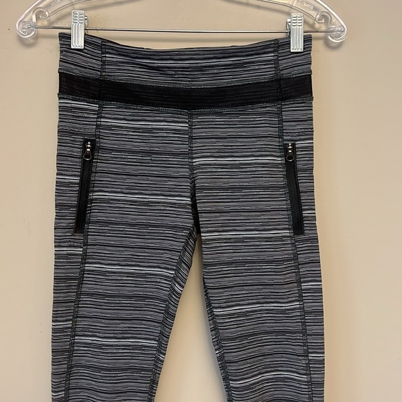 Lululemon Inspire Tight Il (Mesh) Cyber Black Deep Coal / Black Size 6 - Picture 5 of 8